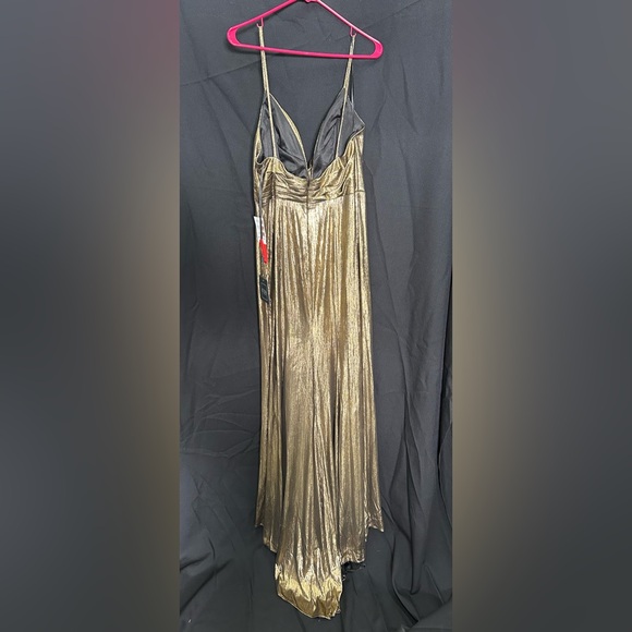 Mac Duggal Gold Evening Gown - Picture 6 of 9